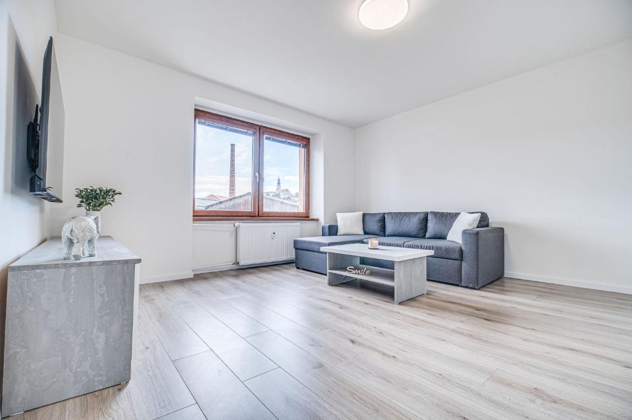 Nitra Castle Suite - Modern Elegance & Serenity Екстериор снимка